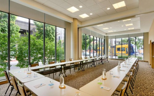 Hyatt House Portland / Downtown - image 37