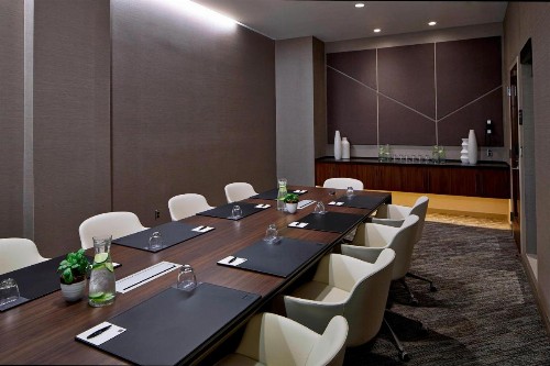 AC Hotel by Marriott Portland Downtown Oregon - image 35