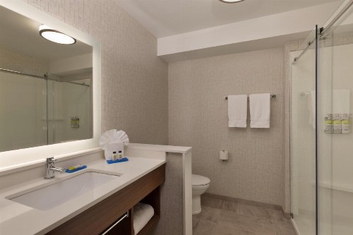 Holiday Inn Express & Suites - Portland Airport - Cascade Stn an IHG Hotel - image 25