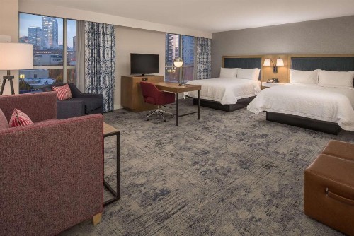 Hampton Inn And Suites By Hilton Portland-Pearl District - image 31