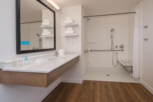 Hampton Inn And Suites By Hilton Portland-Pearl District - image 36