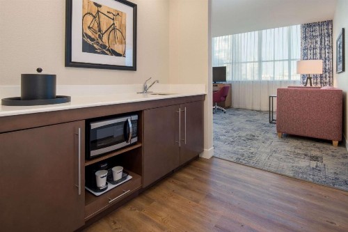 Hampton Inn And Suites By Hilton Portland-Pearl District - image 45