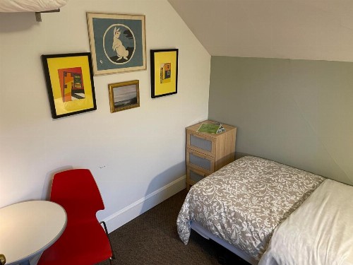 Portland International Guesthouse - image 11