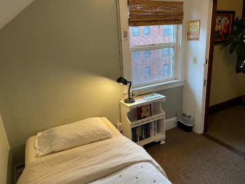 Portland International Guesthouse - image 21