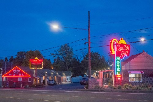 Capitol Hill Motel - image 14