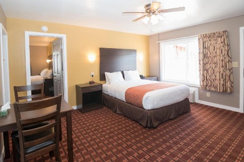 Capitol Hill Motel - image 2