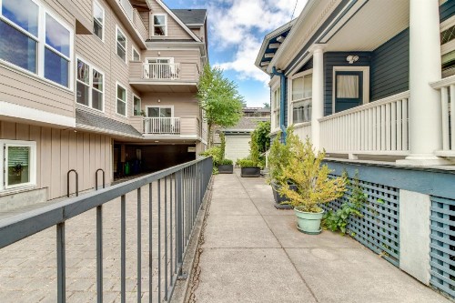 Lovejoy Nook - image 9