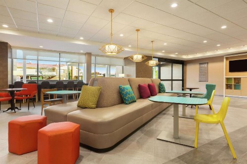 Home2 Suites By Hilton Portland Airport - image 10