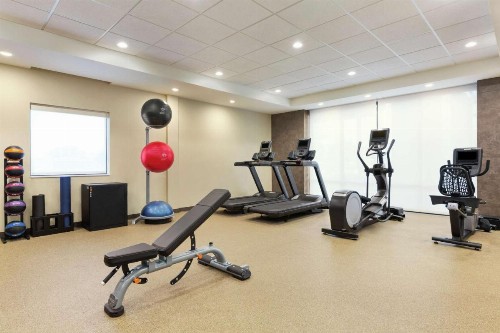 Home2 Suites By Hilton Portland Airport - image 20