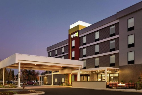 Home2 Suites By Hilton Portland Airport - image 4