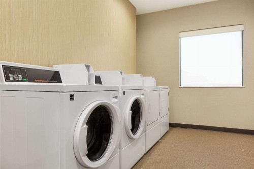 Home2 Suites By Hilton Portland Airport - image 40