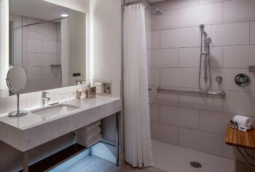 Hyatt Regency Portland at the Oregon Convention Center - image 22