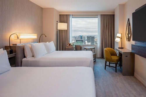 Hyatt Regency Portland at the Oregon Convention Center - image 28
