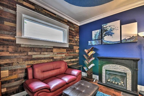 Artsy PNW Home with Hot Tub Half Mi to River! - image 6