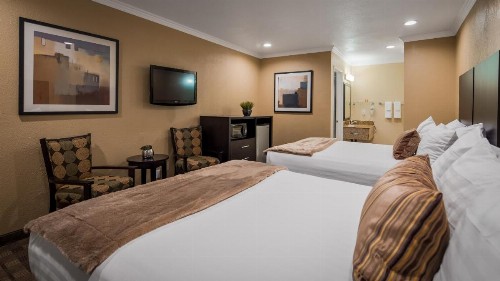 Best Western Poway/San Diego Hotel - image 10
