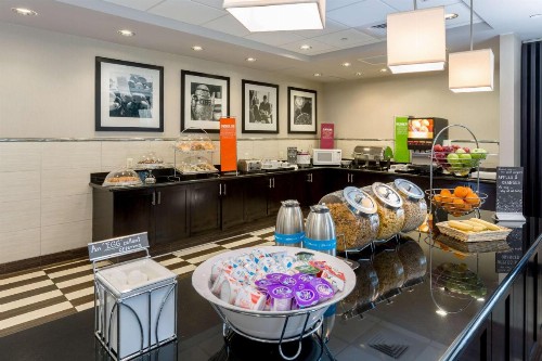 Hampton Inn & Suites San Diego-Poway - image 15