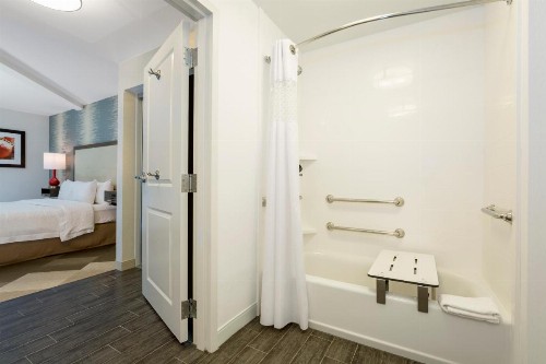 Hampton Inn & Suites San Diego-Poway - image 18