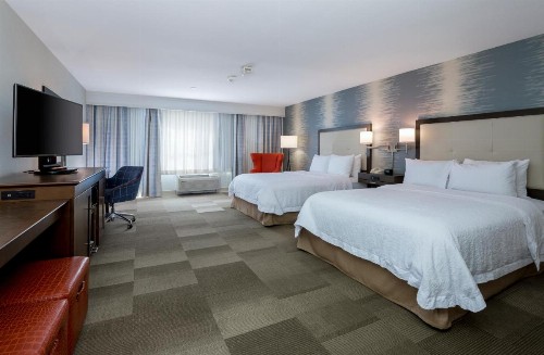 Hampton Inn & Suites San Diego-Poway - image 19
