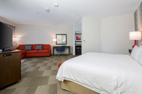 Hampton Inn & Suites San Diego-Poway - image 24