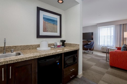 Hampton Inn & Suites San Diego-Poway - image 28