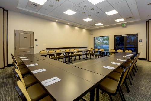 Hampton Inn & Suites San Diego-Poway - image 30