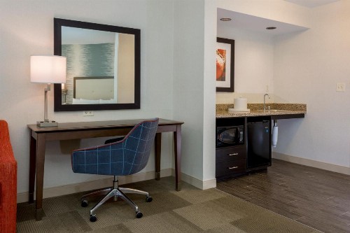 Hampton Inn & Suites San Diego-Poway - image 36
