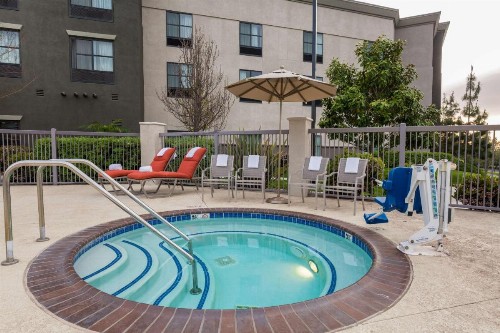 Hampton Inn & Suites San Diego-Poway - image 42