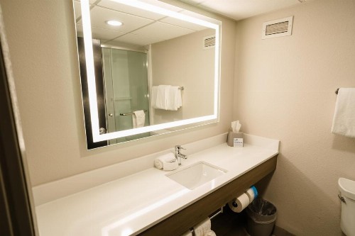 Holiday Inn Express Hotel & Suites Knoxville-North-I-75 Exit 112 an IHG Hotel - image 26