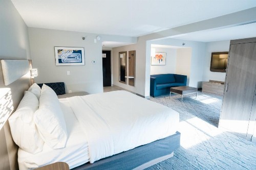 Holiday Inn Express Hotel & Suites Knoxville-North-I-75 Exit 112 an IHG Hotel - image 49