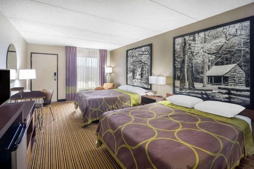 Super 8 by Wyndham Knoxville North/Powell - image 26