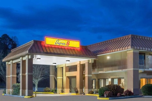 Super 8 by Wyndham Knoxville North/Powell - image 29