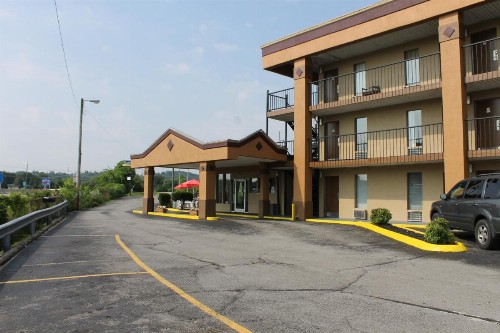 Scottish Inn Knoxville - image 18