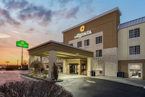 La Quinta by Wyndham Knoxville North I-75 - image 22