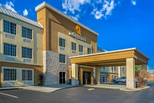 La Quinta by Wyndham Knoxville North I-75 - image 40