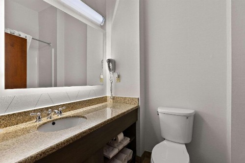 Comfort Inn Powell - Knoxville North - image 38