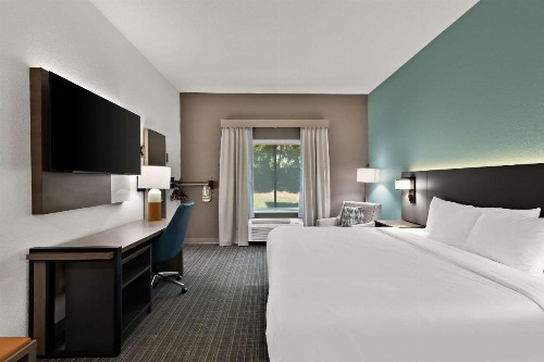 Comfort Inn Powell - Knoxville North - image 48
