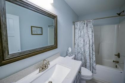 Kilmarlic Hogan Cottage - image 4