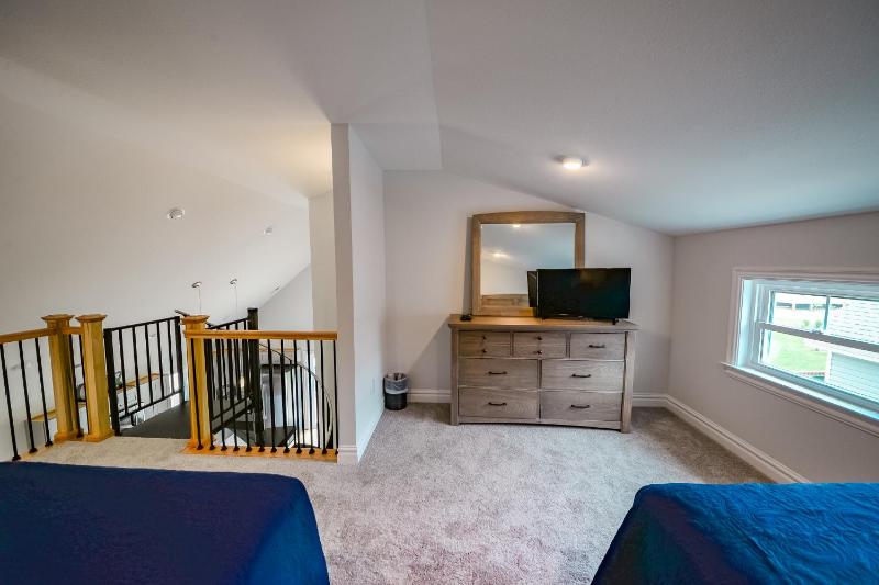 Kilmarlic Hogan Cottage - image 7