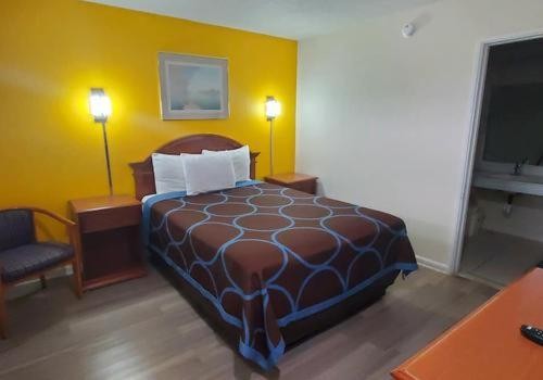 American Inn Motel - image 6
