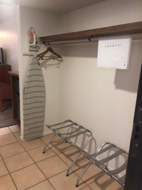 Antelope Hills Inn - image 13