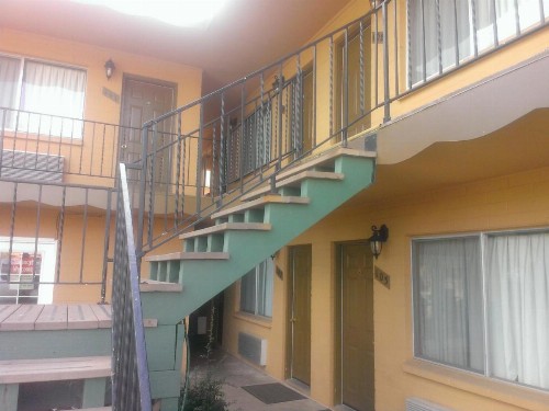 Heritage House Motel - image 11
