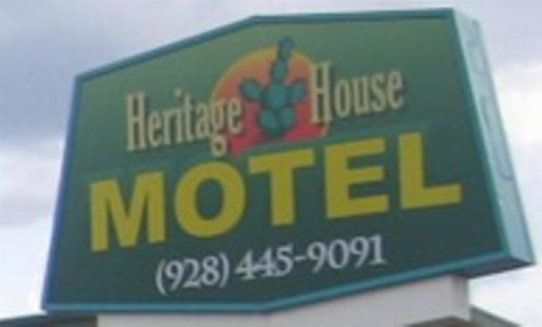 Heritage House Motel - image 12