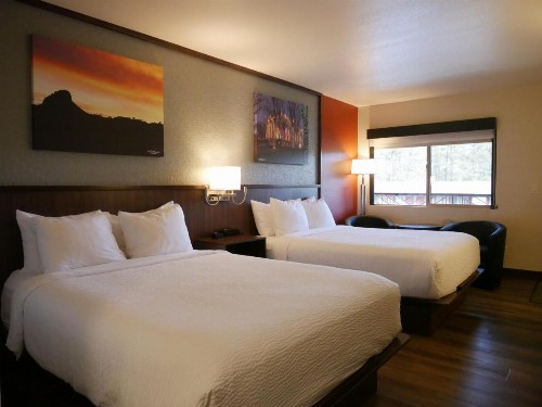 Days Inn Ponderosa Pines - image 13