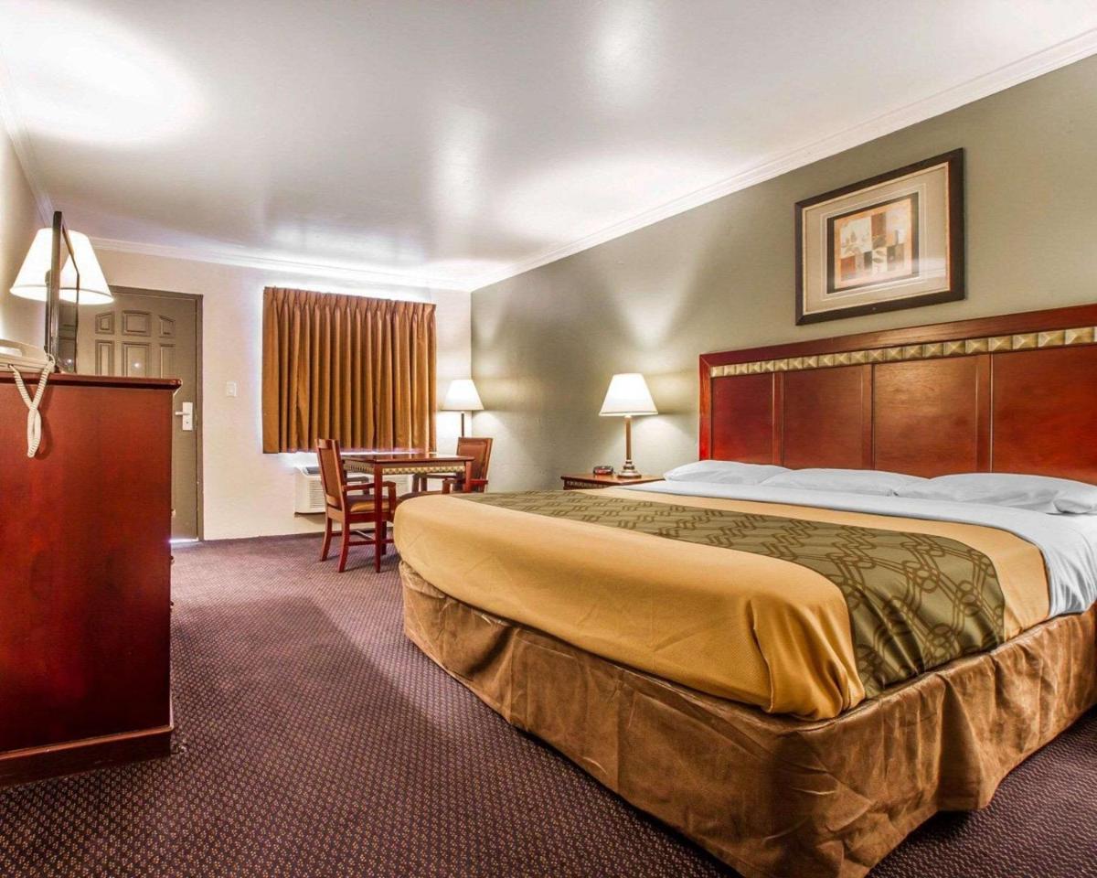 Rodeway Inn Prescott - image 7