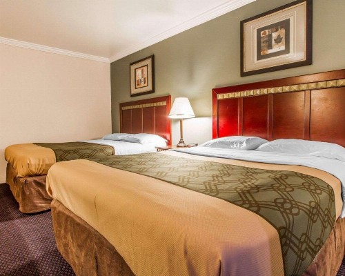 Rodeway Inn Prescott - image 9