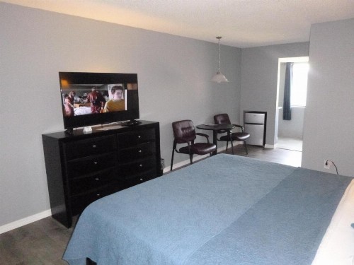 Sierra Inn - image 11