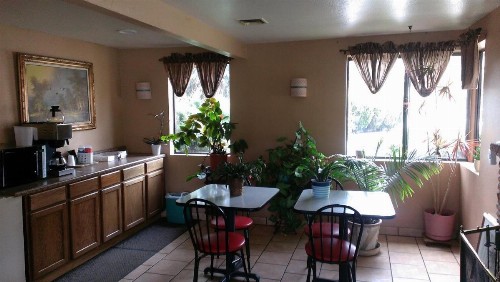 Sierra Inn - image 4