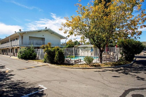 Motel 6-Prescott AZ - image 5