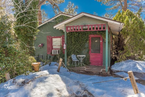 Apple Creek Cottages - image 11