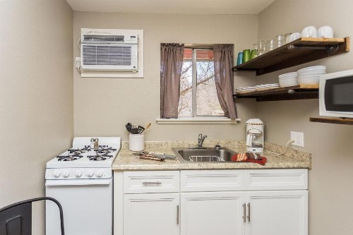 Apple Creek Cottages - image 12